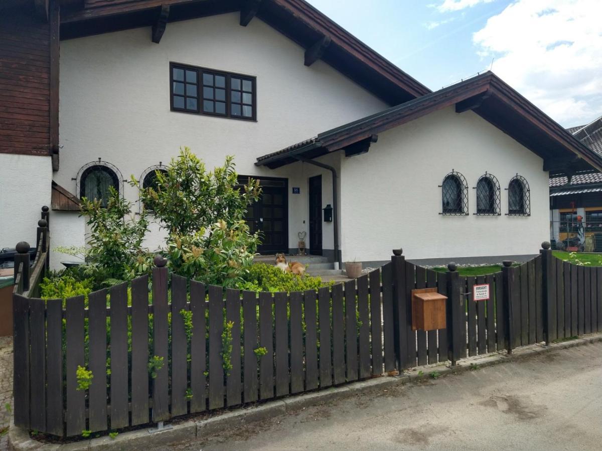 Freizeit & Erholung Am Sonnenberg & Award Gewinner 2025! Feldkirchen in Kärnten エクステリア 写真